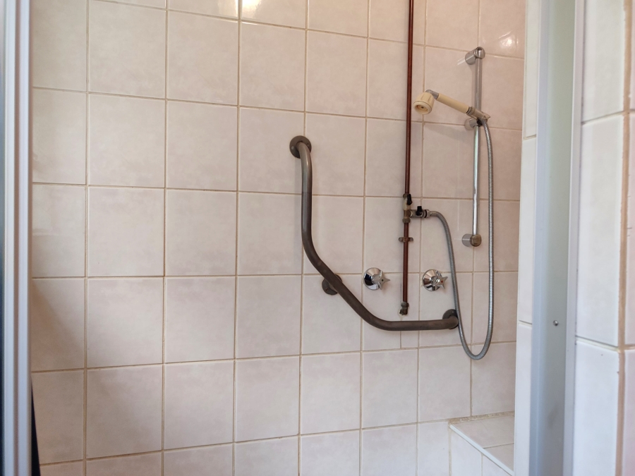 2 Bedroom Property for Sale in Roosheuwel North West